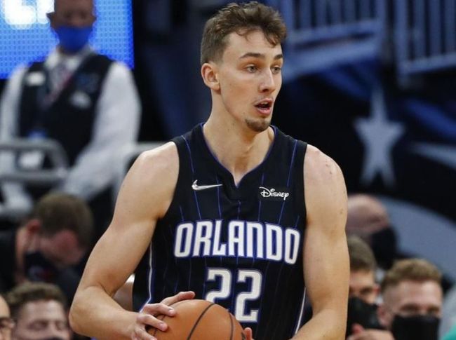 民意调查 民意调查